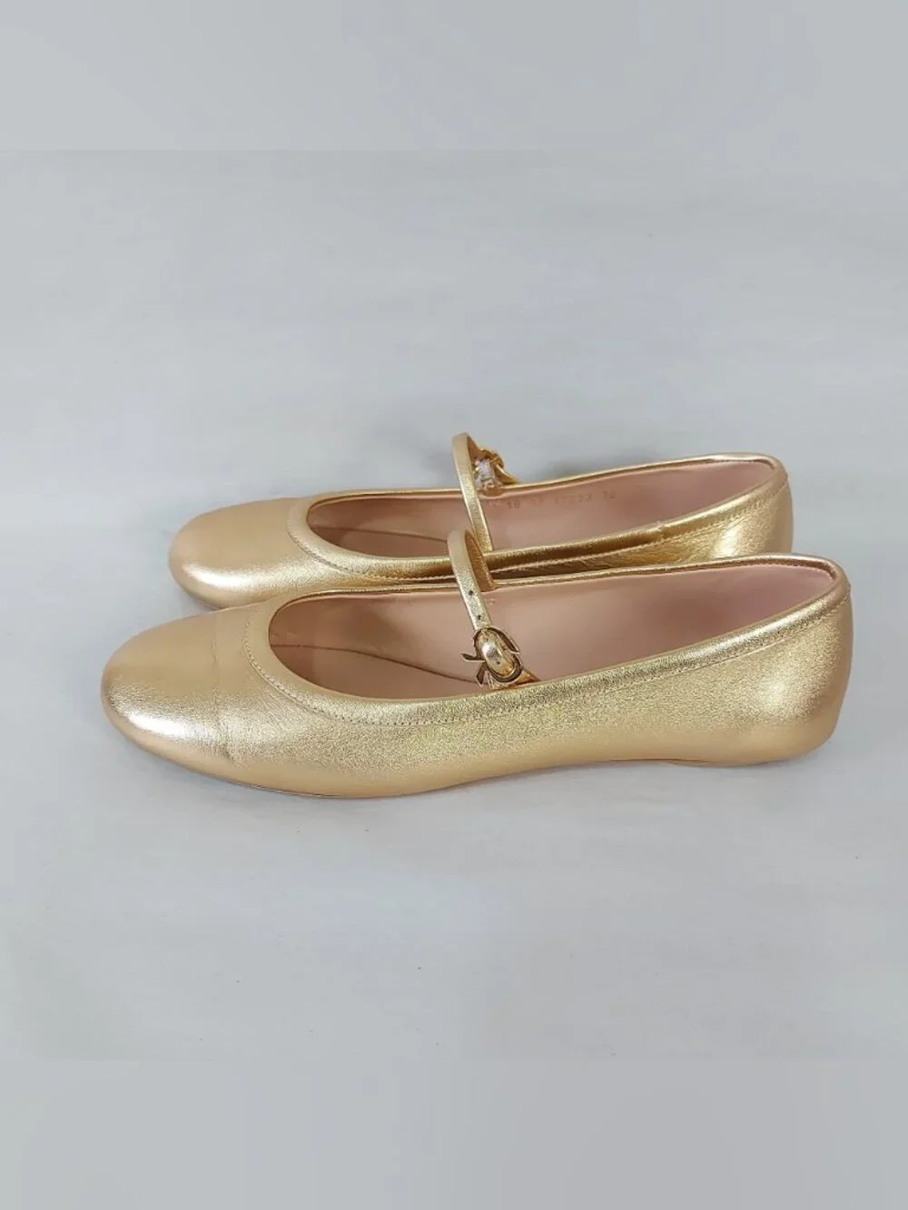 Gianvito Rossi Carla Metallic Gold Leather Mary Jane Flats 36 Buckle Ballerina